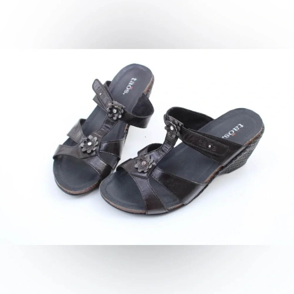 Taos wedge sandals
